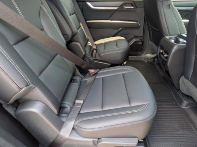2026 GMC Acadia AWD Elevation