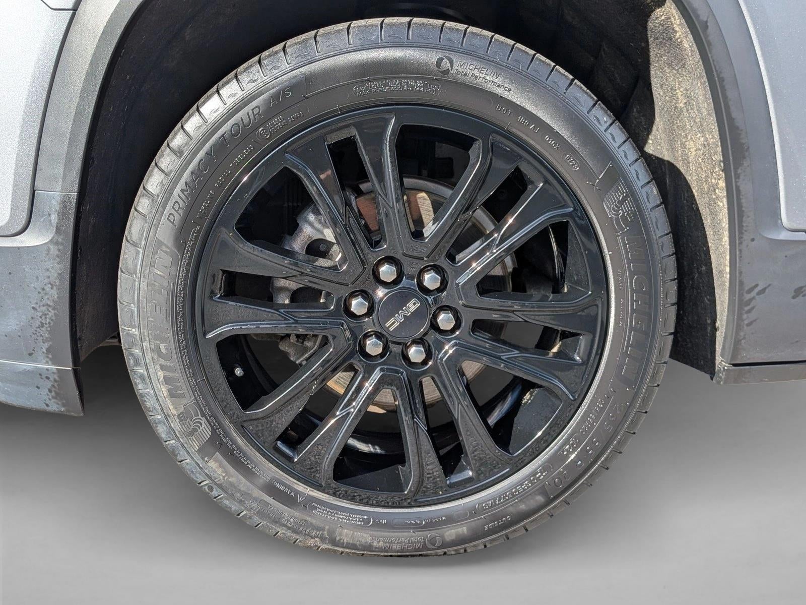 2023 GMC Acadia AWD SLT