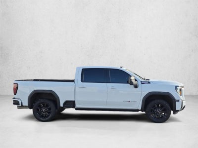 2024 GMC Sierra 3500HD Crew Cab Standard Box 4-Wheel Drive AT4