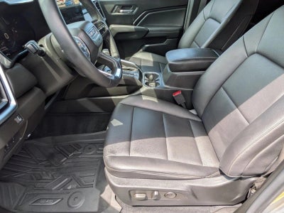 2023 GMC Canyon Crew Cab Short Box 4-Wheel Drive Elevation