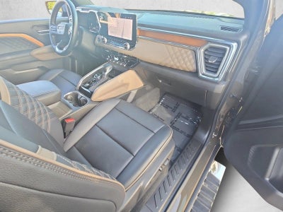 2024 GMC Canyon Crew Cab Short Box 4-Wheel Drive Denali