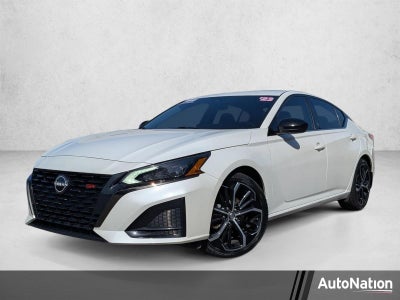 2023 Nissan Altima 2.5 SR Sedan