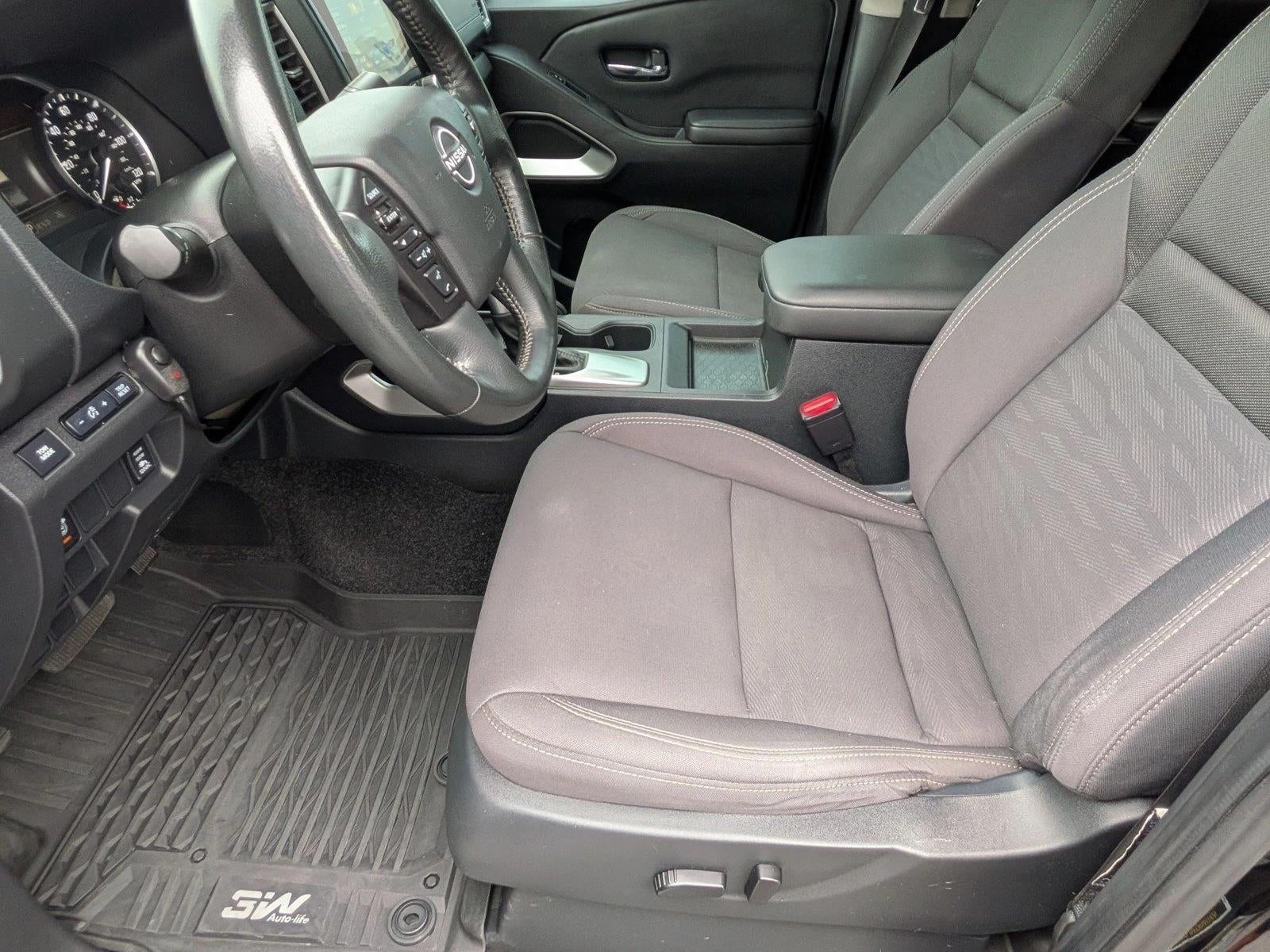 2023 Nissan Frontier Crew Cab 4x2 SV Auto