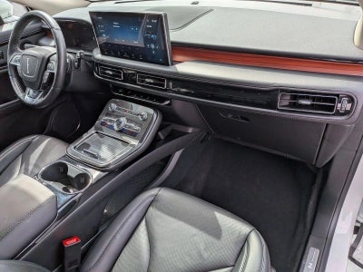 2023 Lincoln Nautilus Reserve AWD
