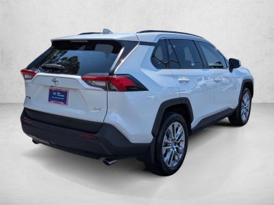 2025 Toyota RAV4 XLE Premium FWD (Natl)