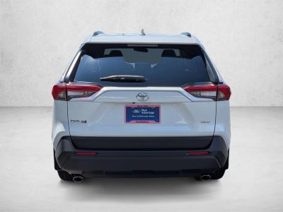 2025 Toyota RAV4 XLE Premium FWD (Natl)