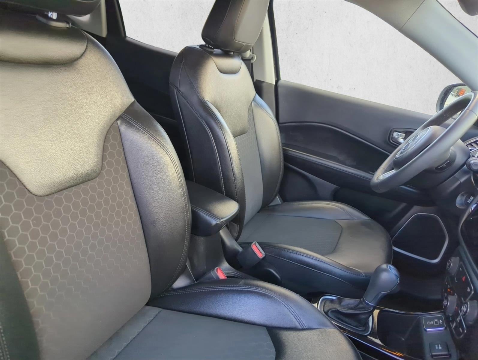 2021 Jeep Compass Altitude FWD