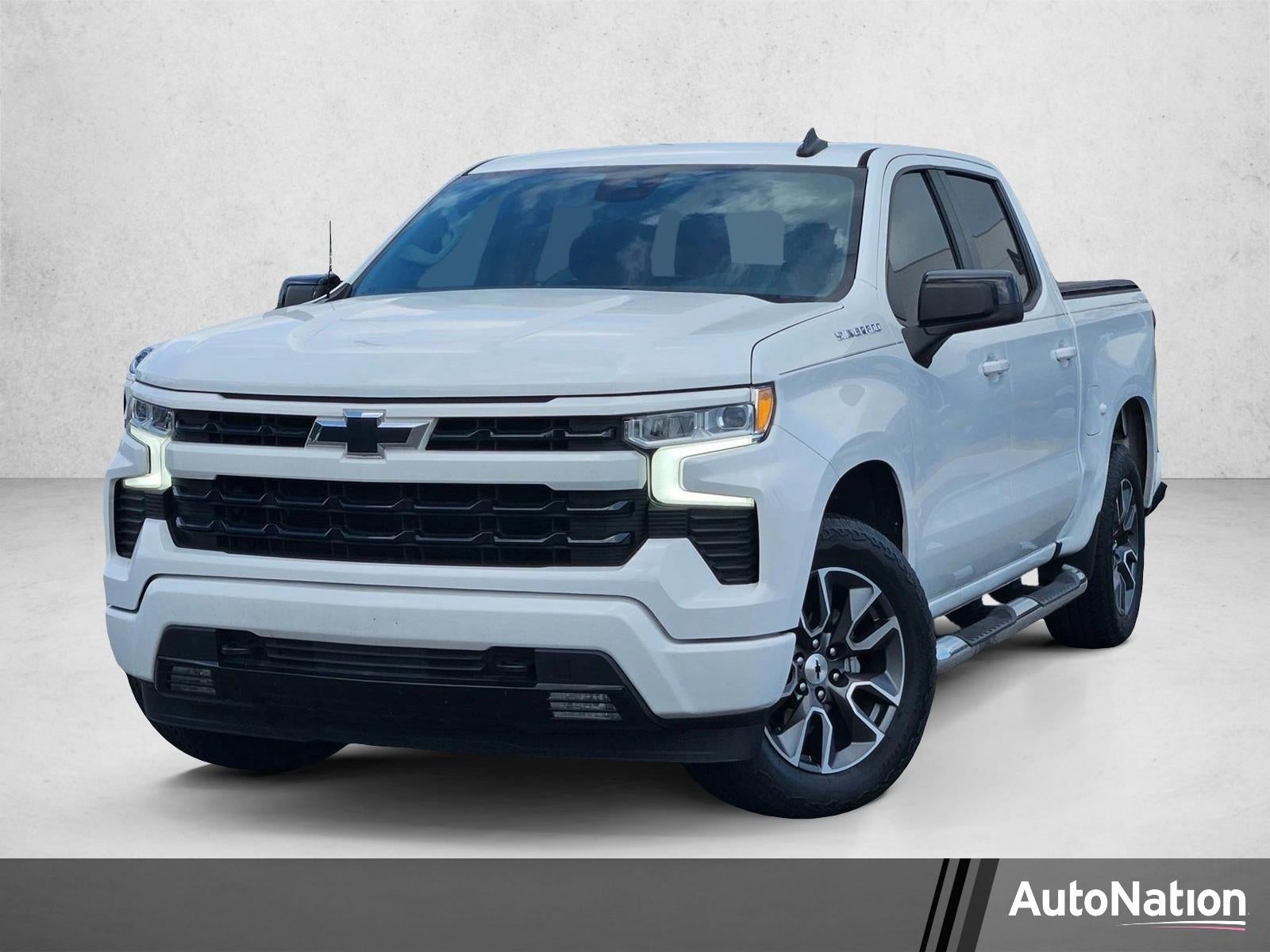 2022 Chevrolet Silverado 1500 Crew Cab Short Box 2-Wheel Drive RST