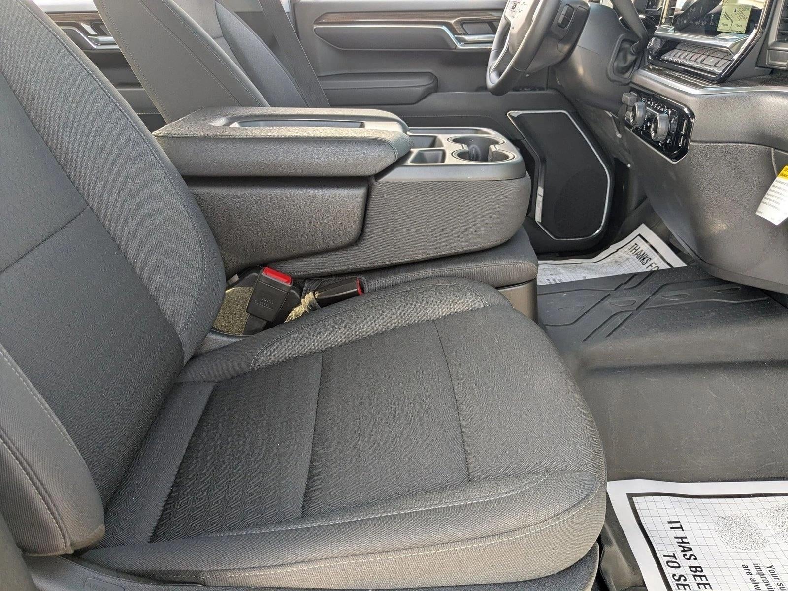 2025 Chevrolet Silverado 1500 Crew Cab Short Box 4-Wheel Drive RST