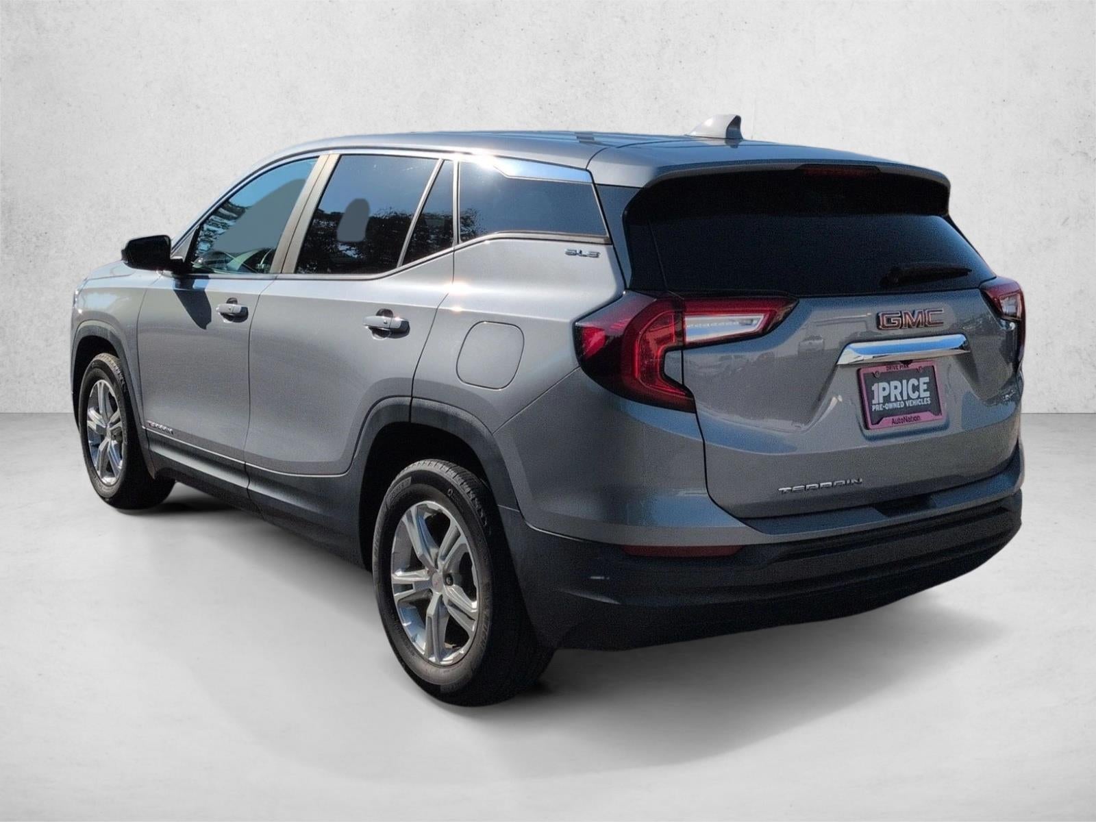 2023 GMC Terrain FWD 4dr SLE