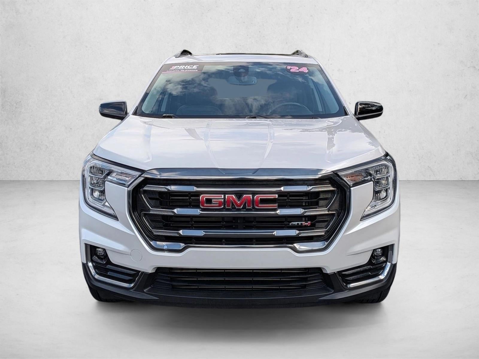2024 GMC Terrain AWD 4dr AT4