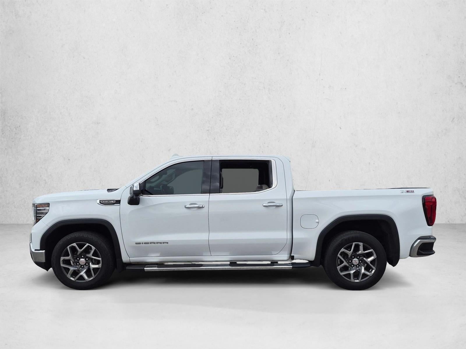 2023 GMC Sierra 1500 Crew Cab Short Box 4-Wheel Drive SLT