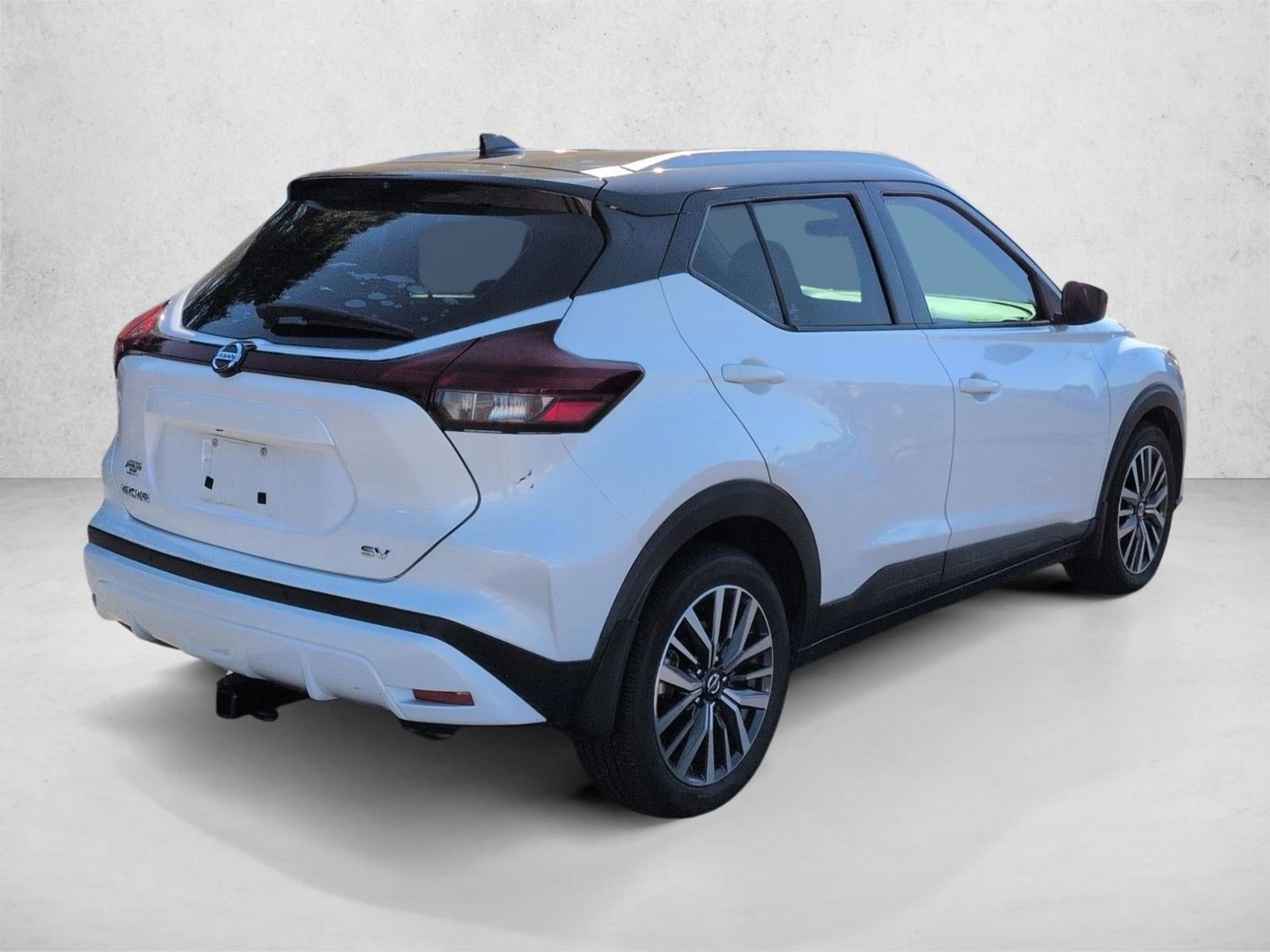 2021 Nissan Kicks SV FWD