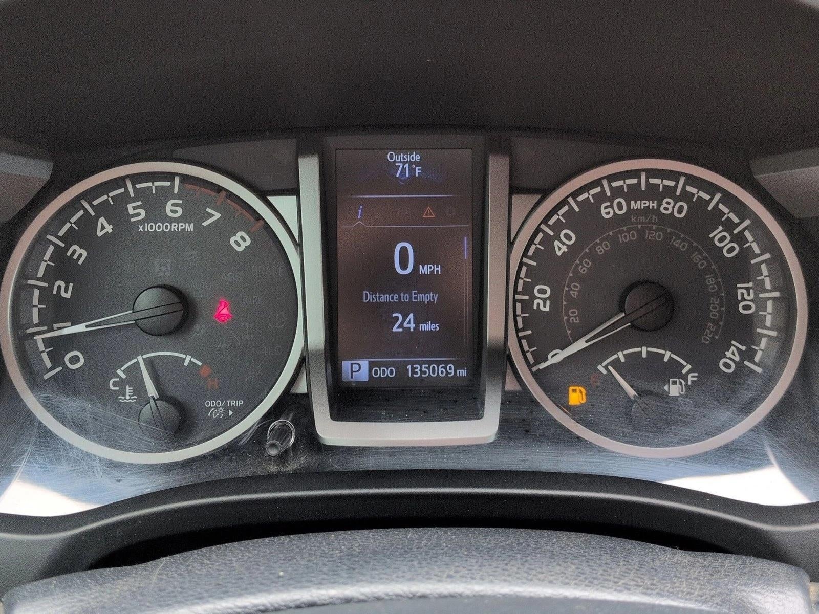 2019 Toyota Tacoma 2WD 2WD SR5 Double Cab 5' Bed V6 AT (GS)