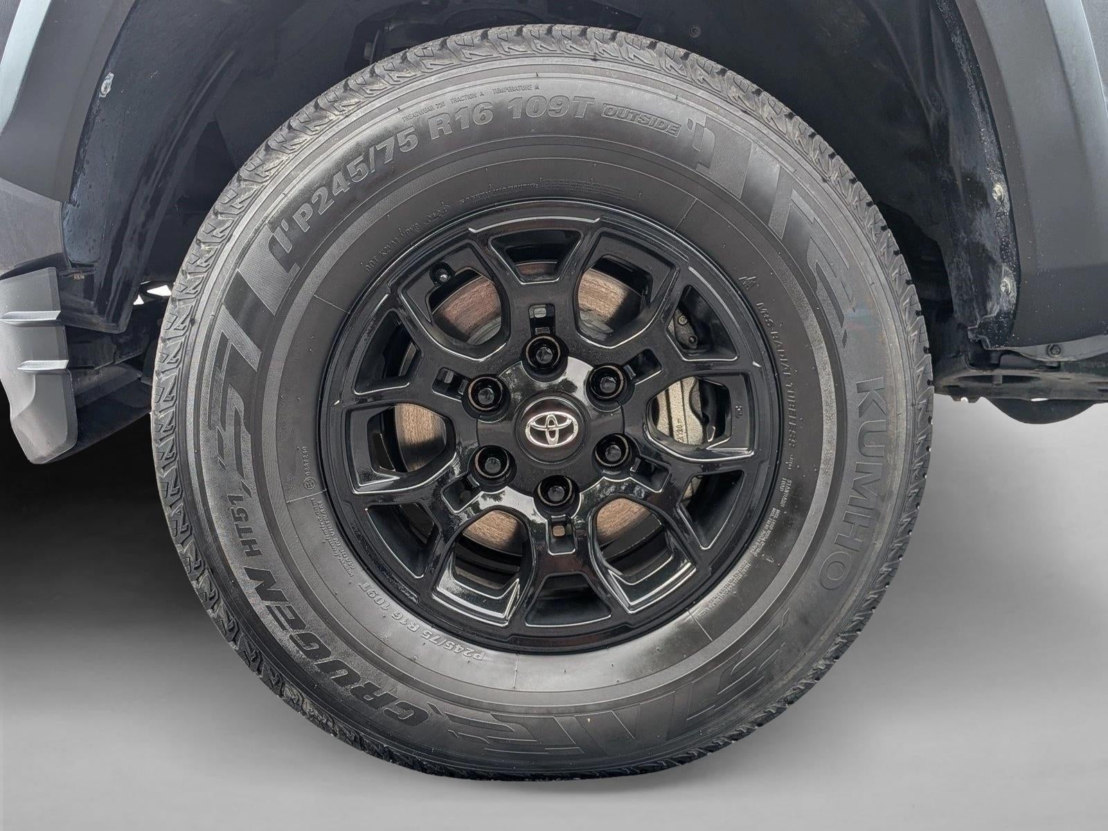 2023 Toyota Tacoma 2WD 2WD SR5 Double Cab 5' Bed V6 AT (GS)