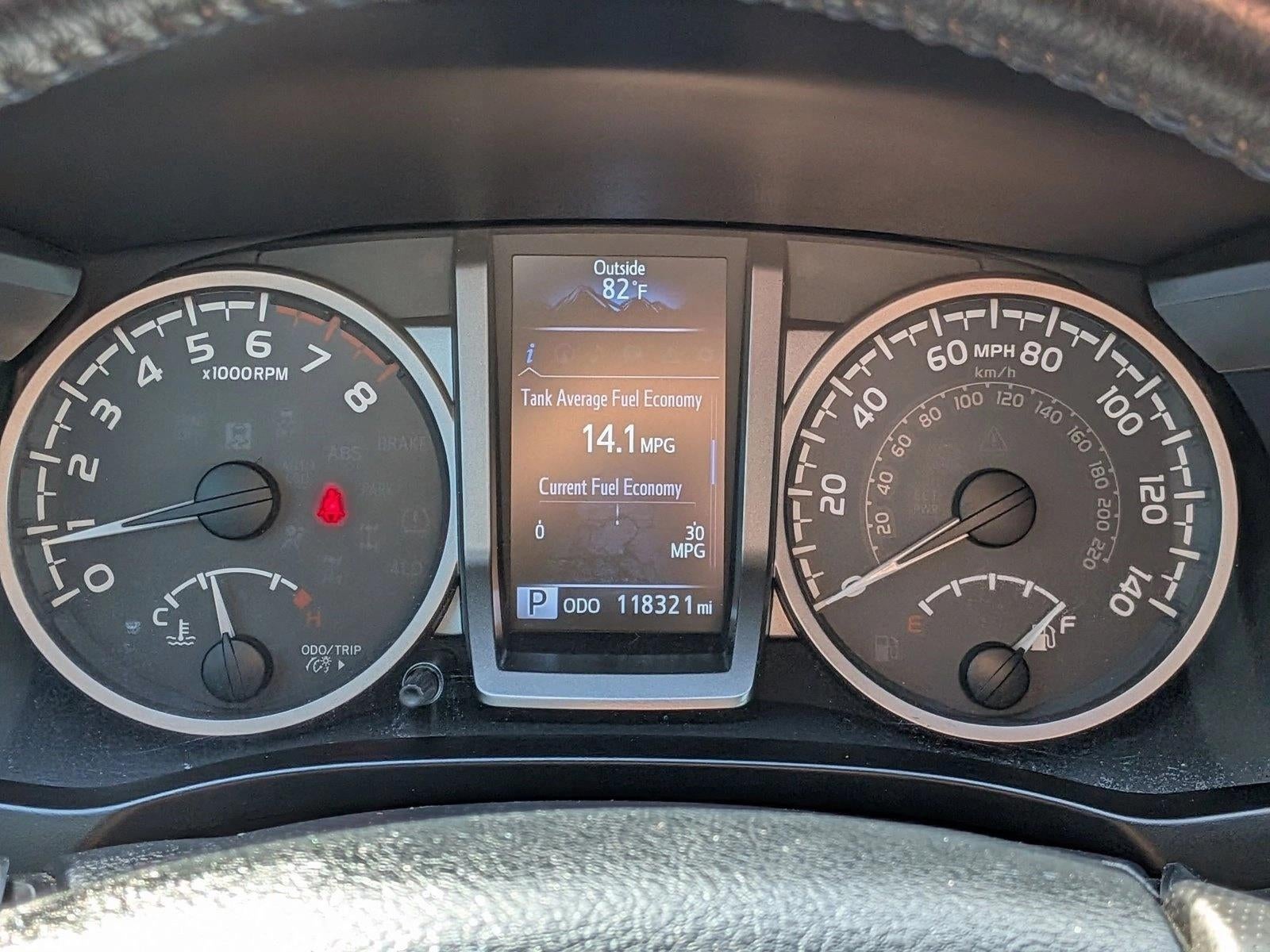 2017 Toyota Tacoma Limited Double Cab 5' Bed V6 4x4 AT (Natl)