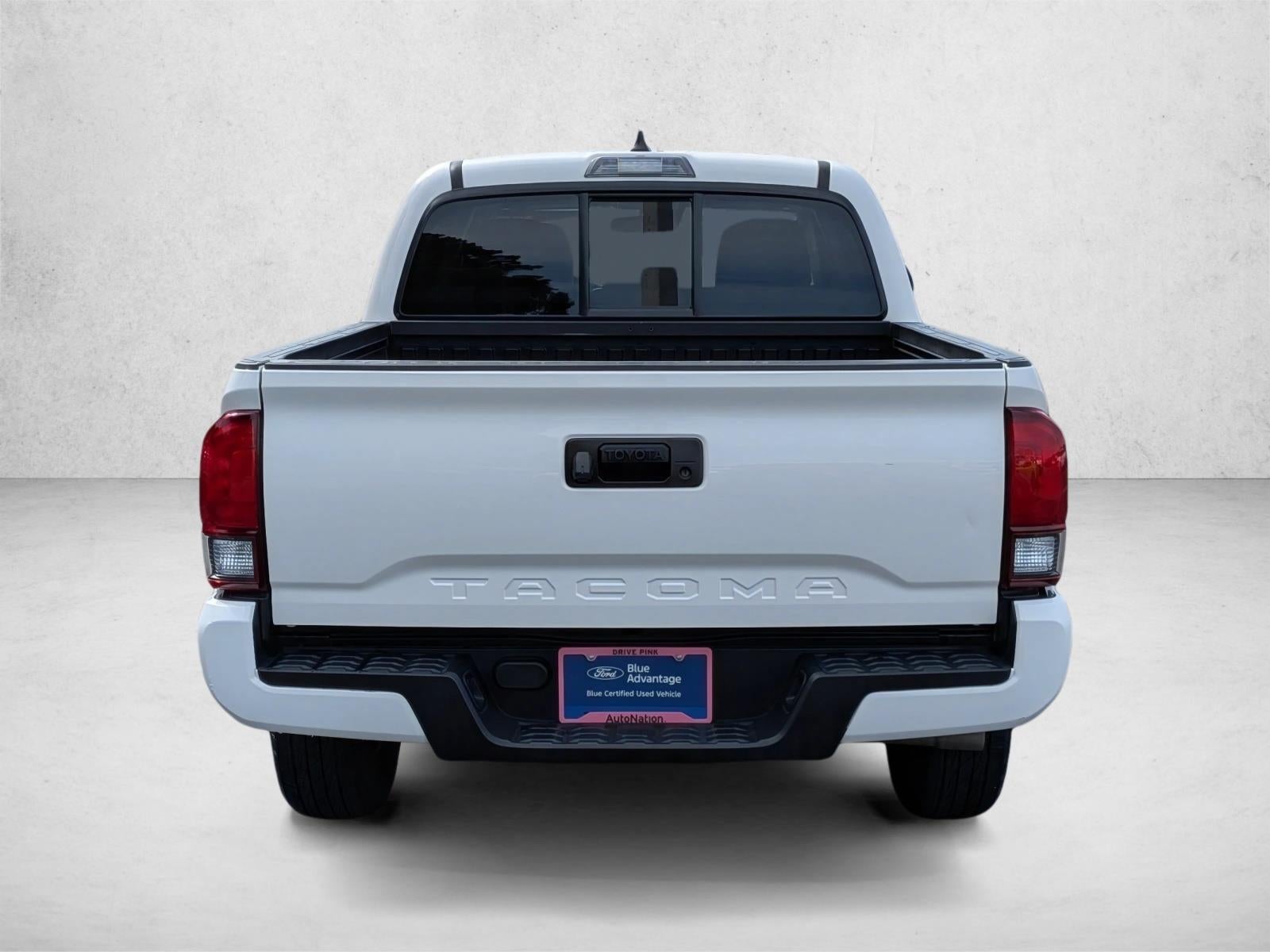 2022 Toyota Tacoma 2WD 2WD SR Double Cab 5' Bed I4 AT (GS)