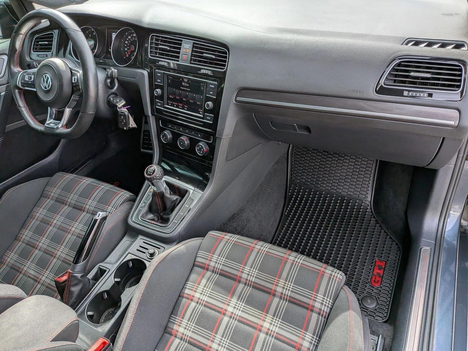 2020 Volkswagen Golf GTI 2.0T S Manual
