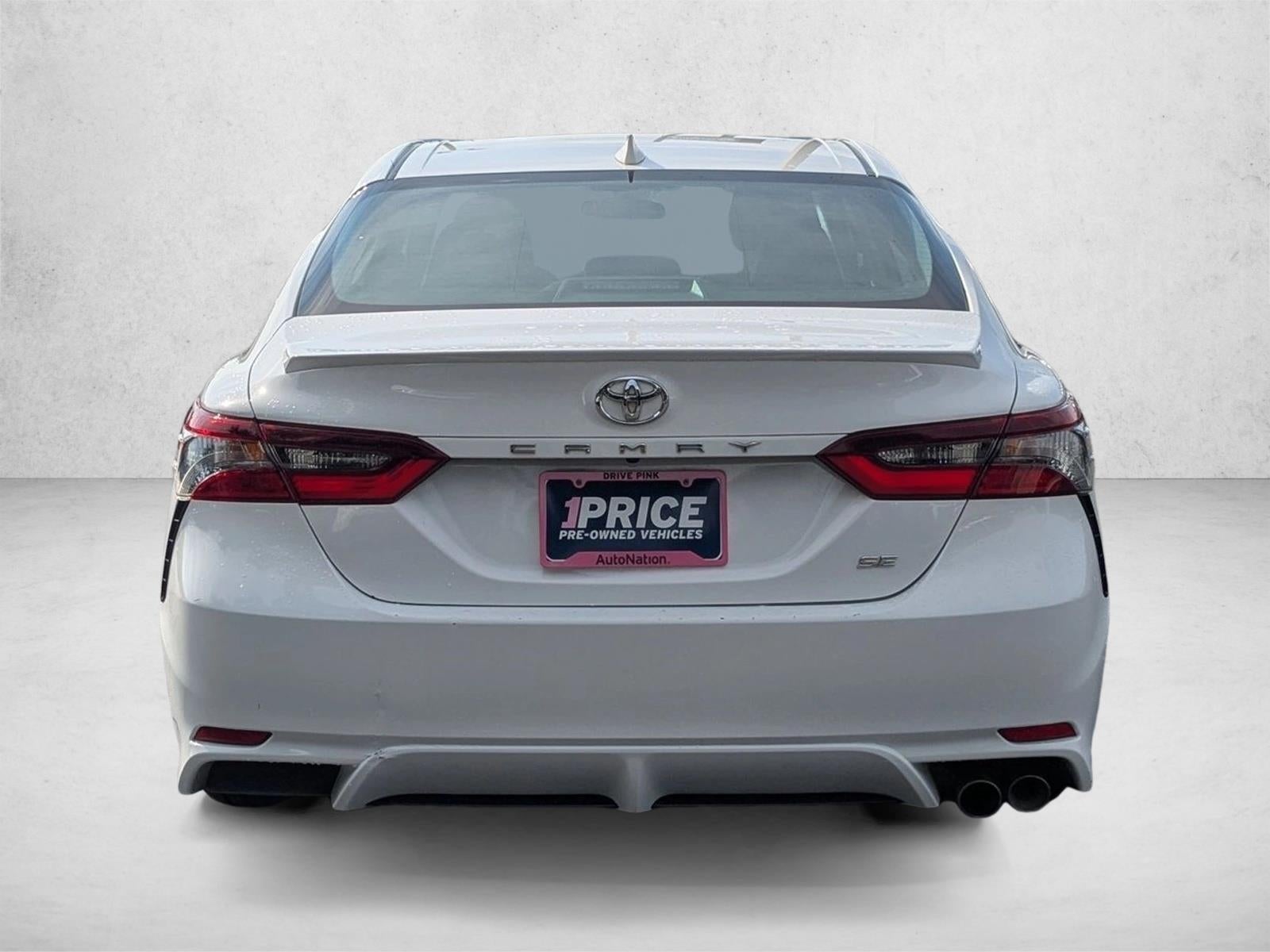 2023 Toyota Camry SE Auto (SE)