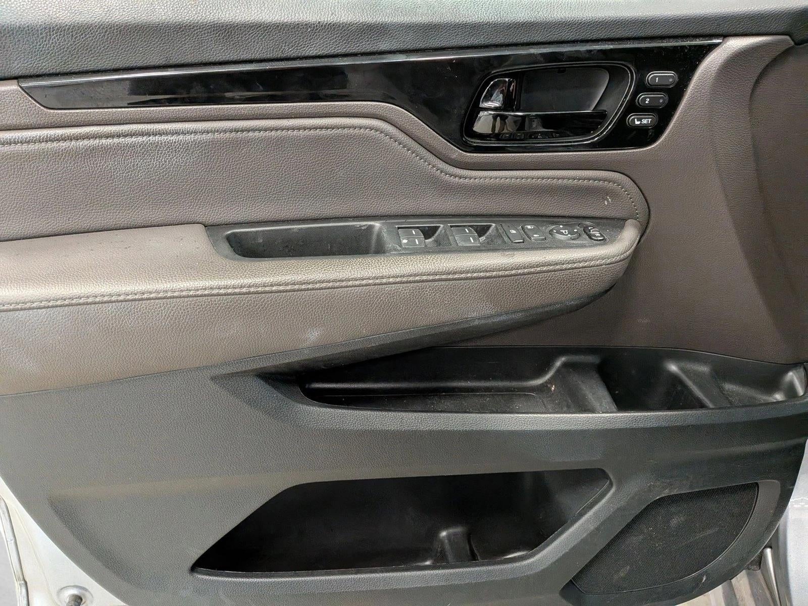 2022 Honda Odyssey Touring Auto