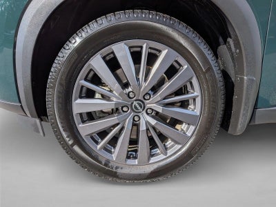 2024 Nissan Pathfinder SL 2WD