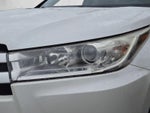 2017 Toyota Highlander Hybrid LE V6 AWD (Natl)