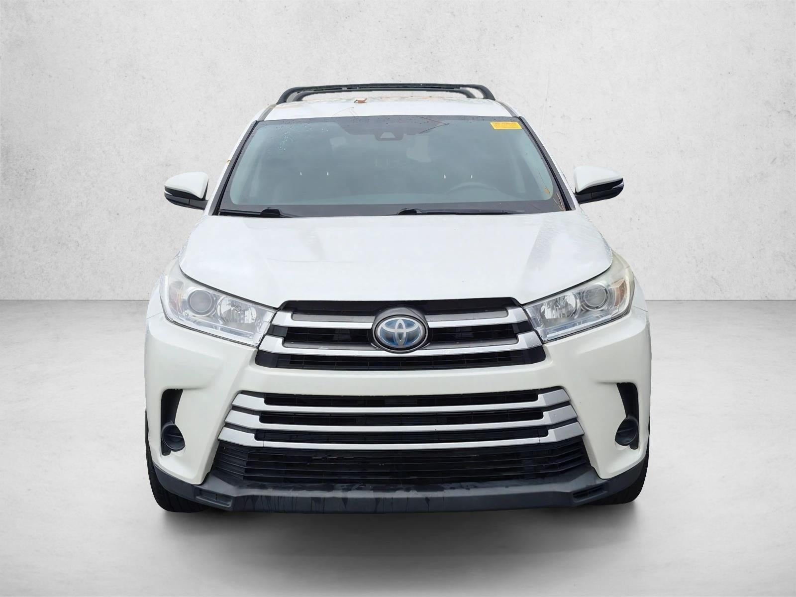 2017 Toyota Highlander Hybrid LE V6 AWD (Natl)