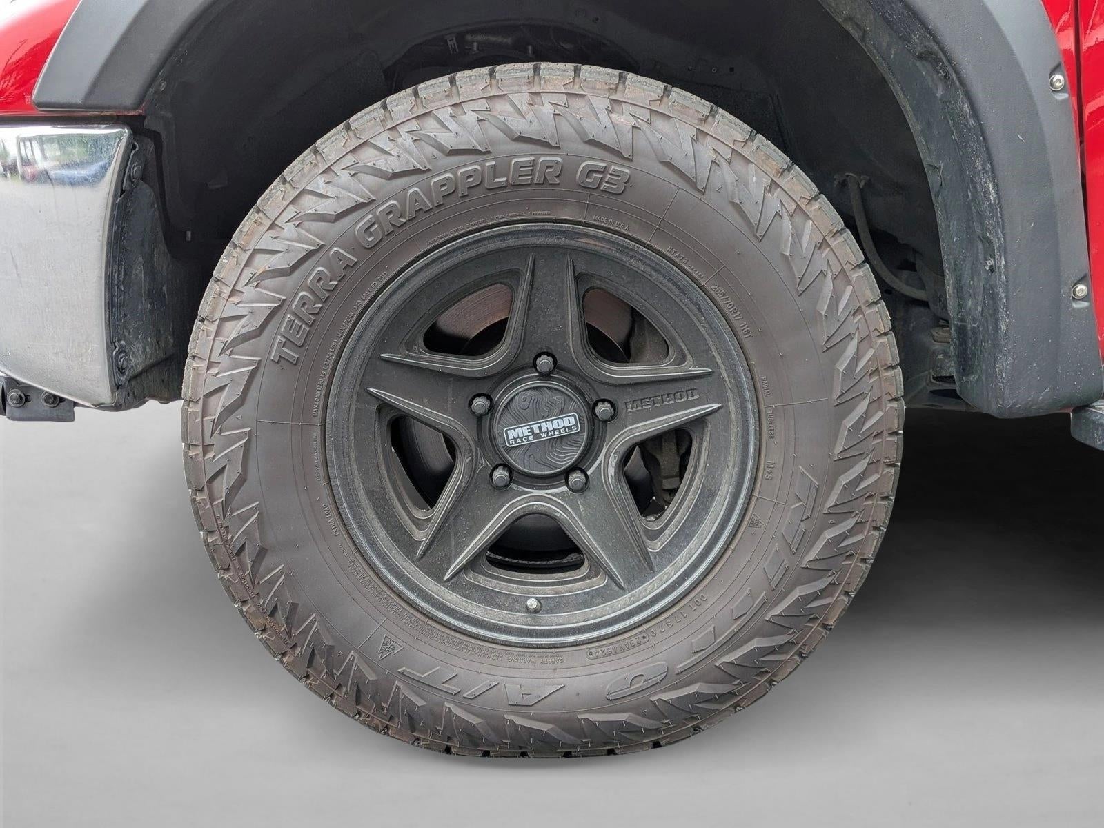 2011 Toyota Tundra 4WD Truck 4WD CrewMax Short Bed 5.7L FFV (Natl)