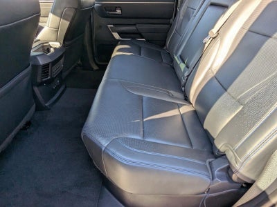 2023 Toyota Tundra 4WD 4WD Platinum CrewMax 5.5' Bed (Natl)