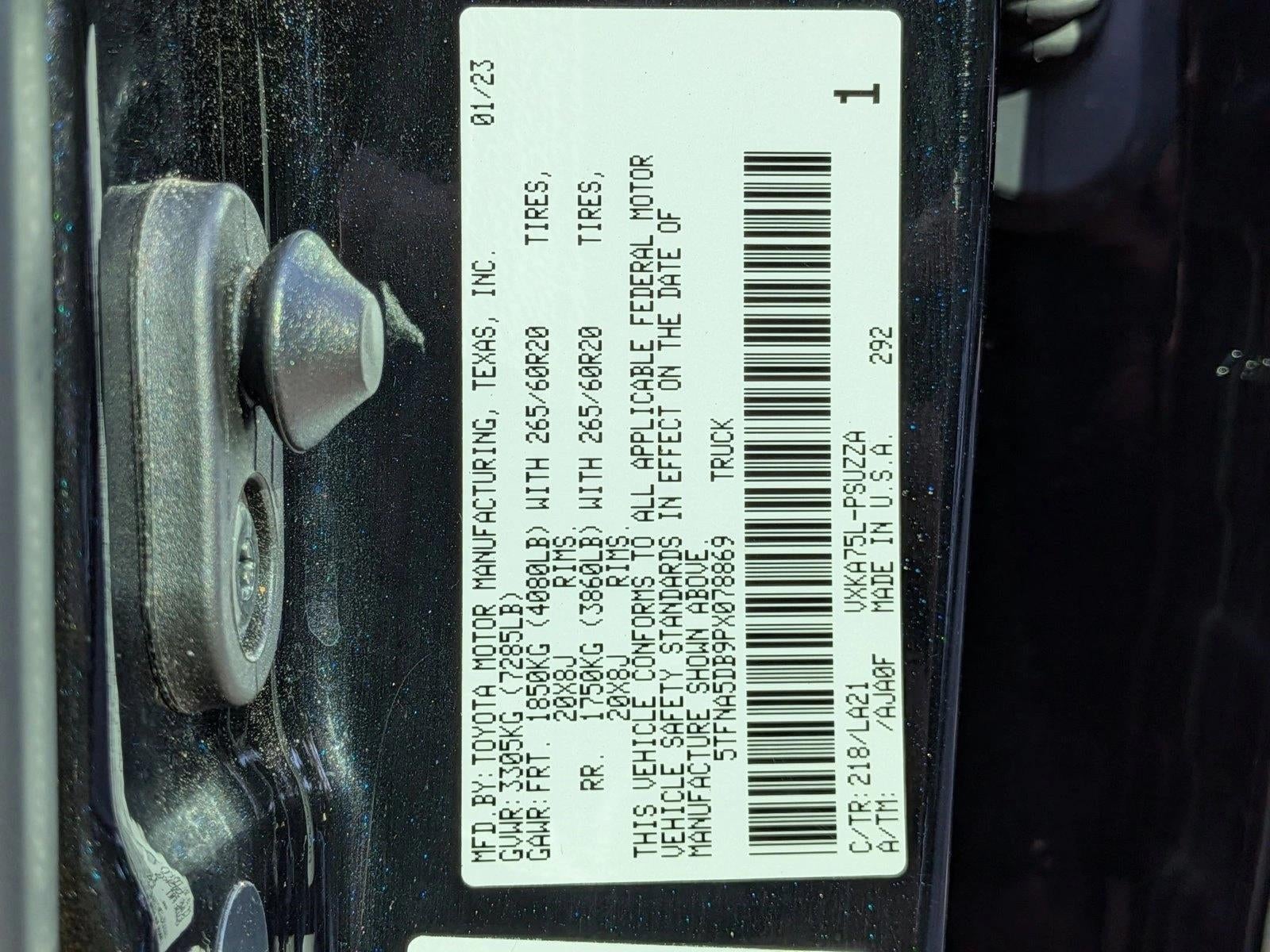 2023 Toyota Tundra 4WD 4WD Platinum CrewMax 5.5' Bed (Natl)