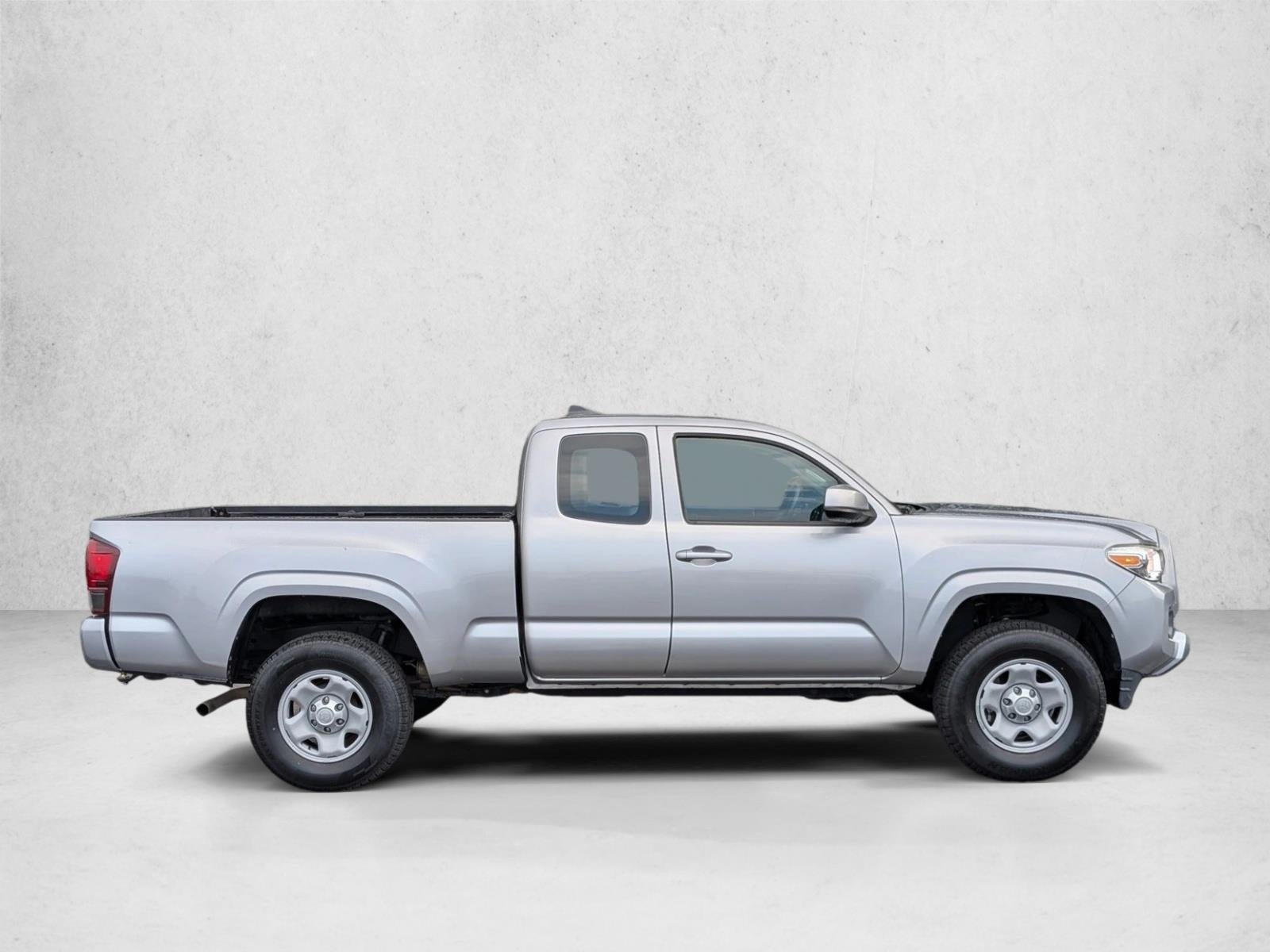 2018 Toyota Tacoma SR Access Cab 6' Bed I4 4x2 AT (Natl)
