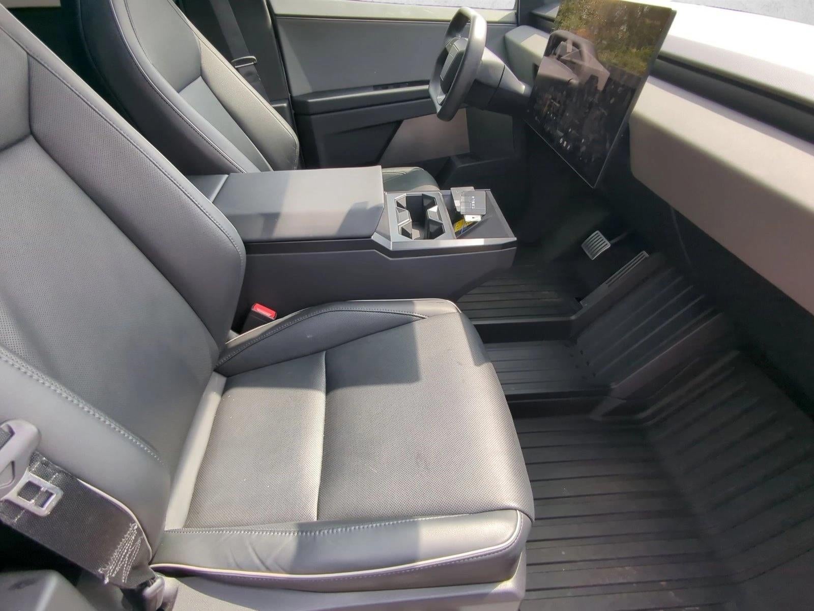 2024 Tesla Cybertruck AWD