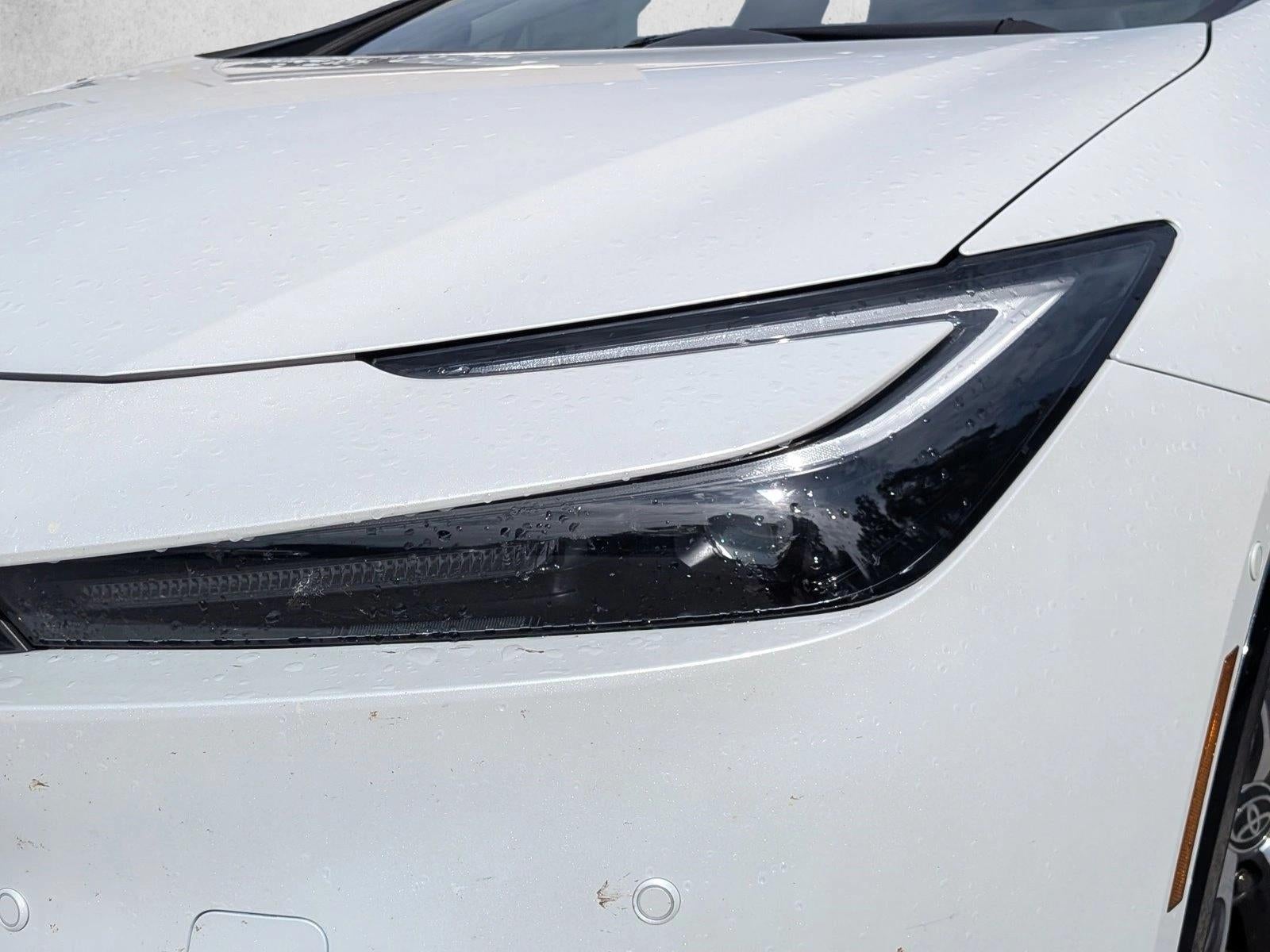 2024 Toyota Prius Limited (Natl)