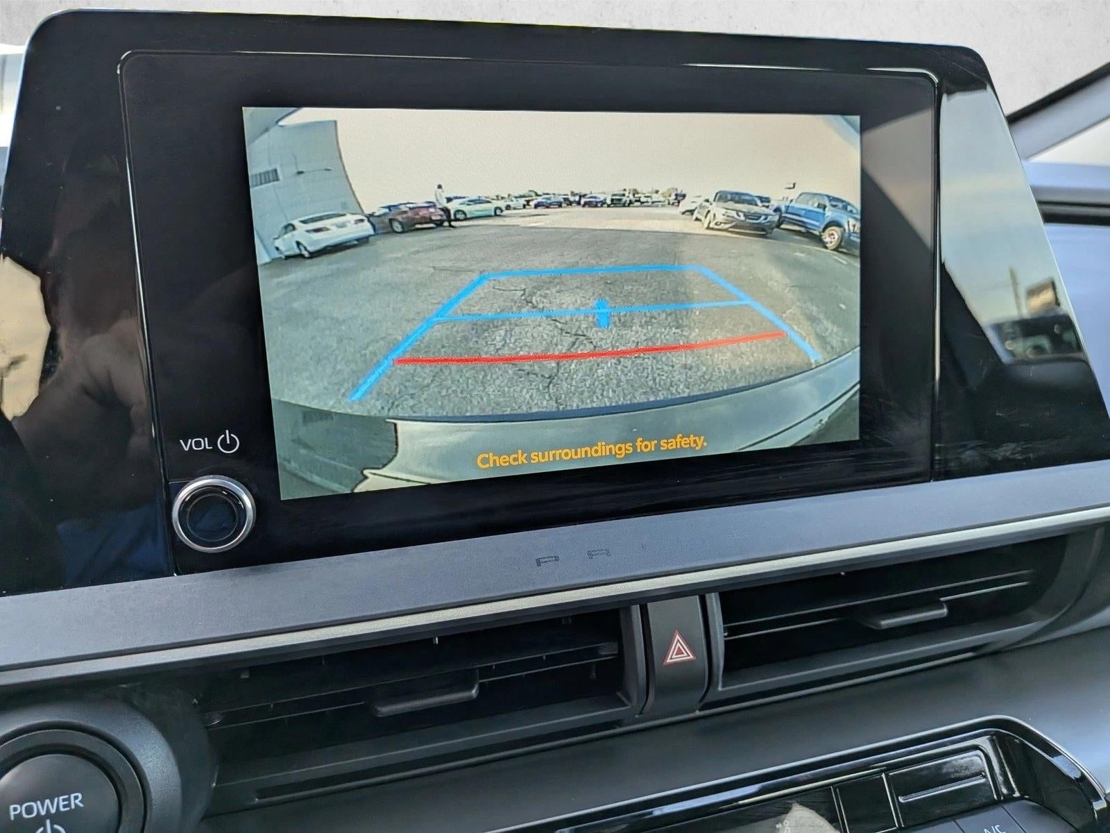 2025 Toyota Prius LE (Natl)