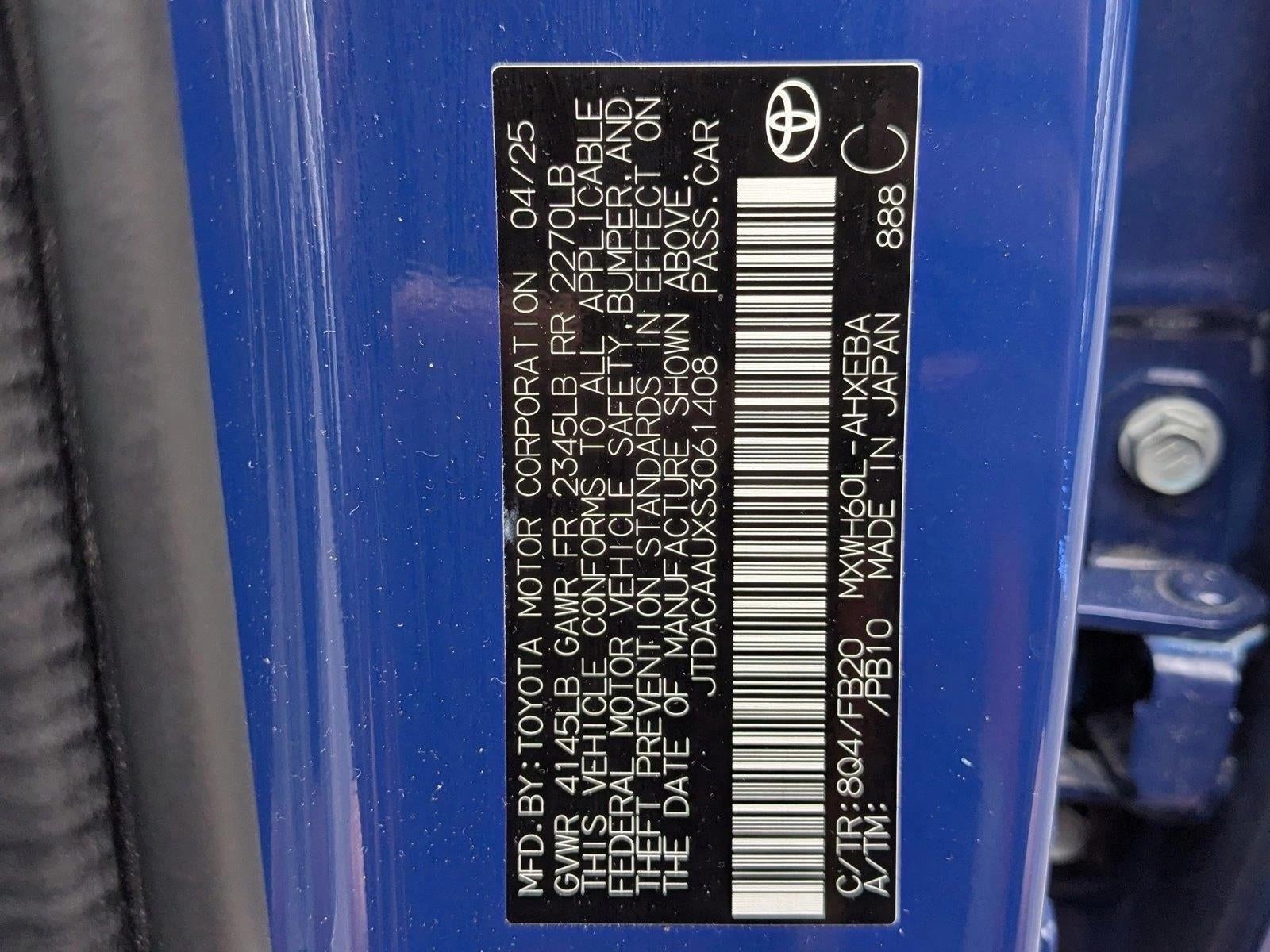 2025 Toyota Prius LE (Natl)