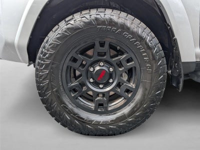 2023 Toyota 4Runner TRD Off Road 4WD (Natl)