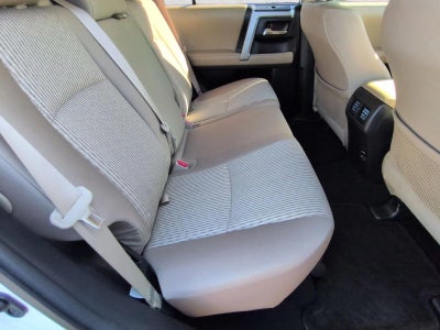 2015 Toyota 4Runner RWD 4dr V6 SR5 (Natl)