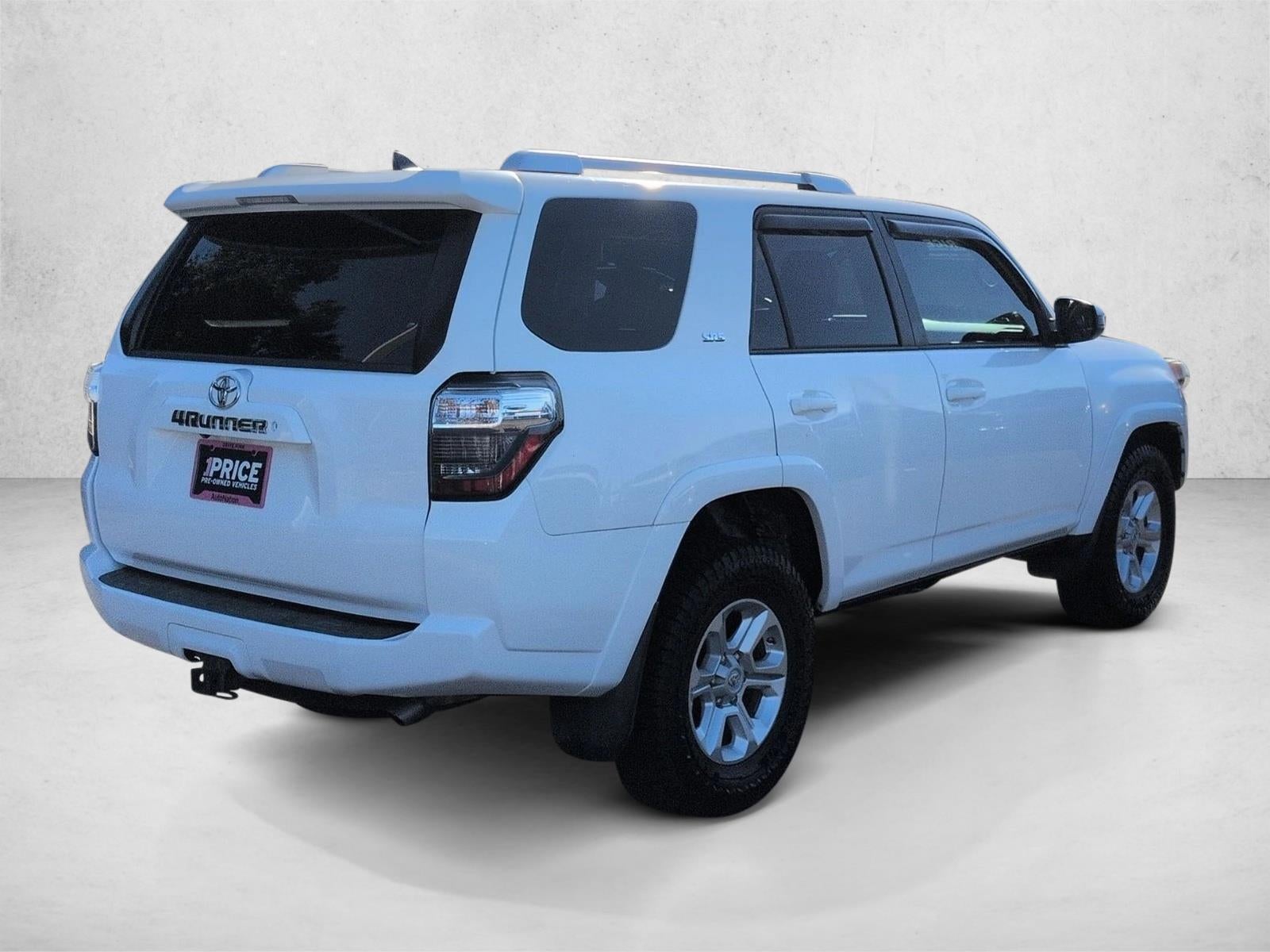 2015 Toyota 4Runner RWD 4dr V6 SR5 (Natl)
