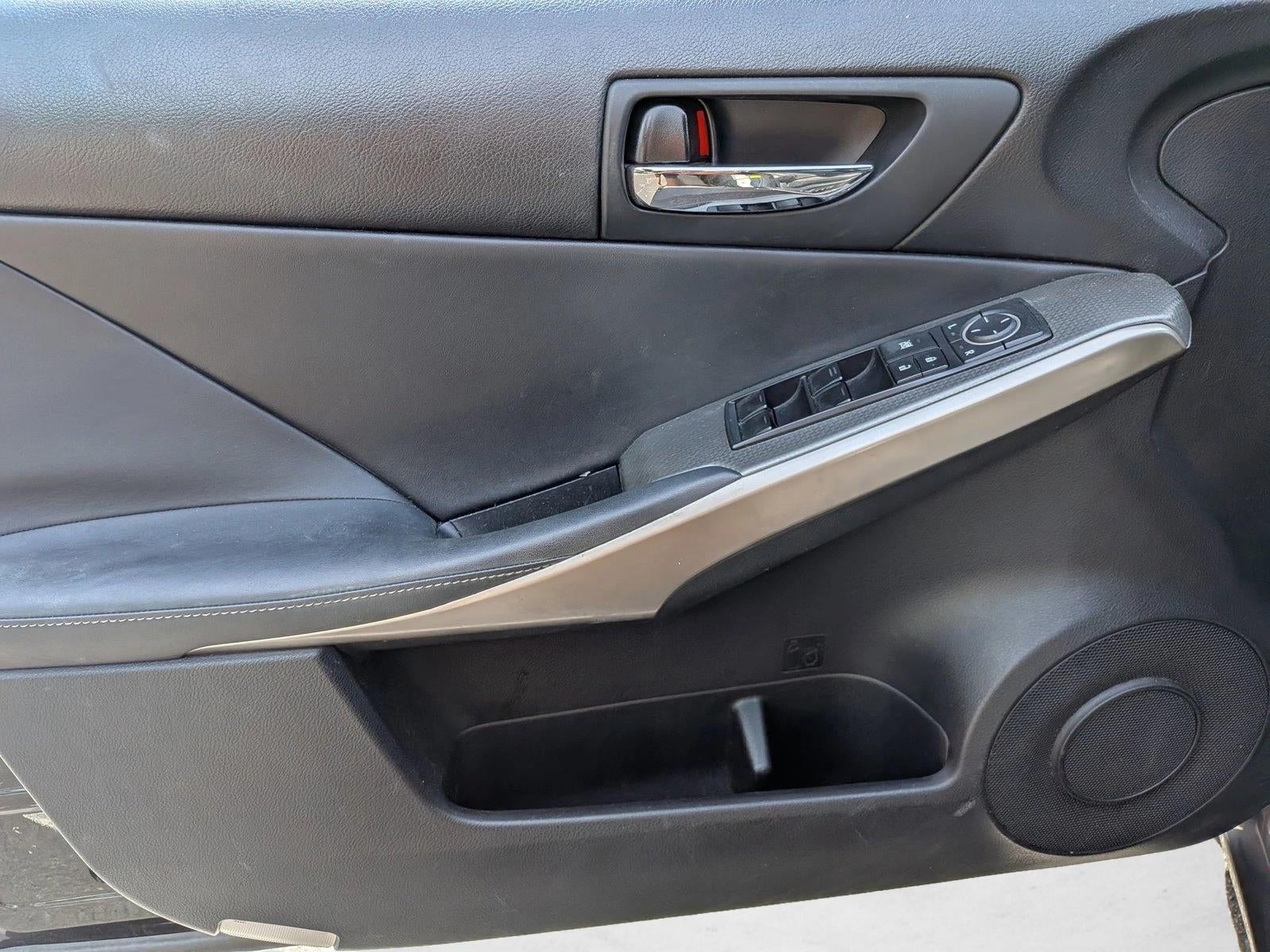 2015 Lexus IS 250 4dr Sport Sdn RWD