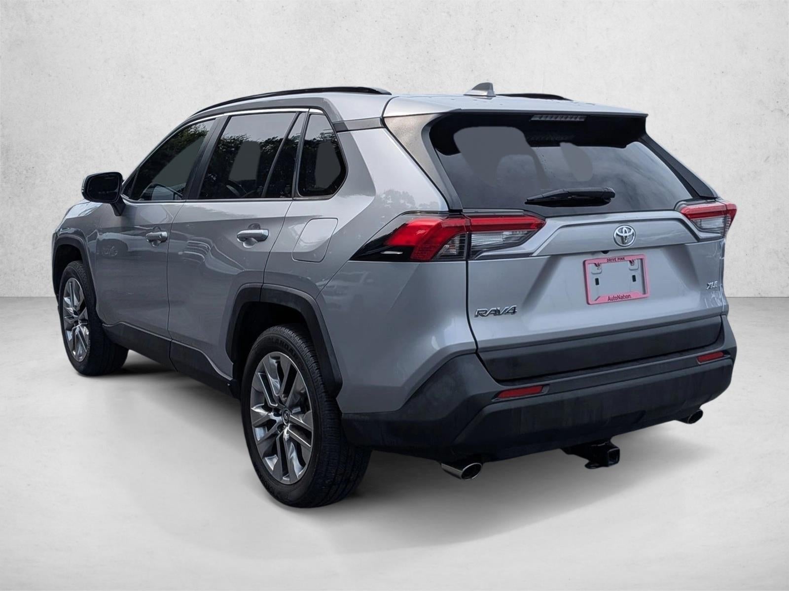 2019 Toyota RAV4 XLE Premium FWD (Natl)