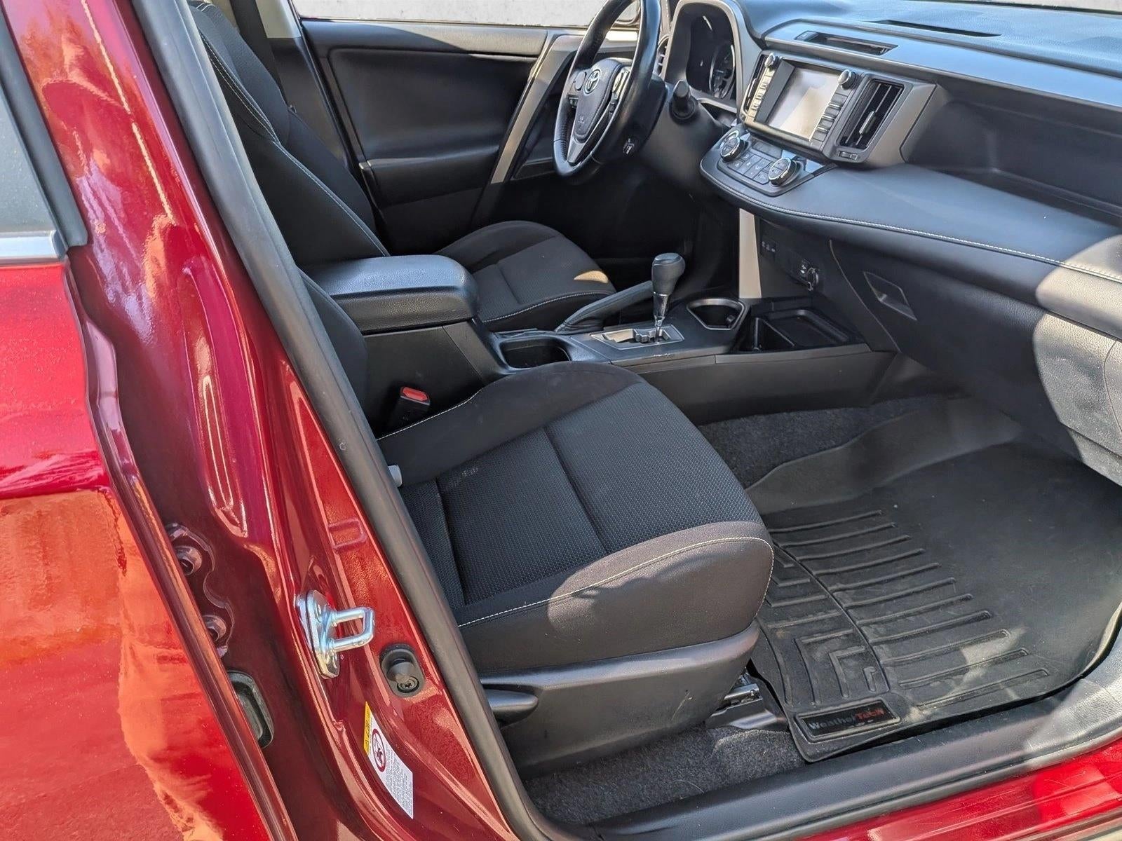 2018 Toyota RAV4 Hybrid XLE AWD (Natl)