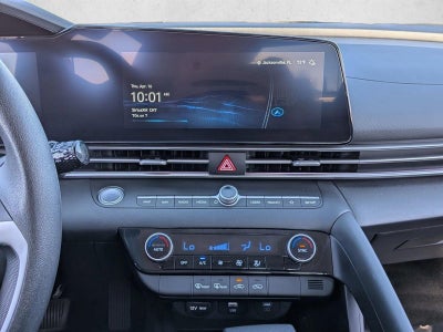2024 Hyundai ELANTRA SEL IVT