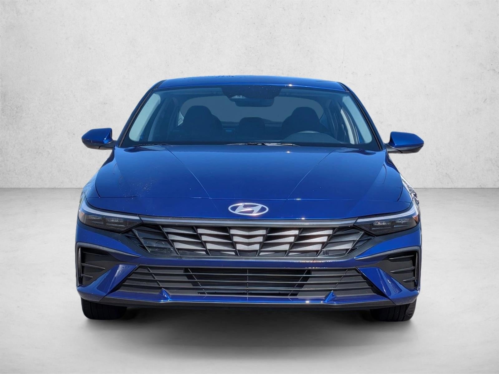 2024 Hyundai ELANTRA SEL IVT