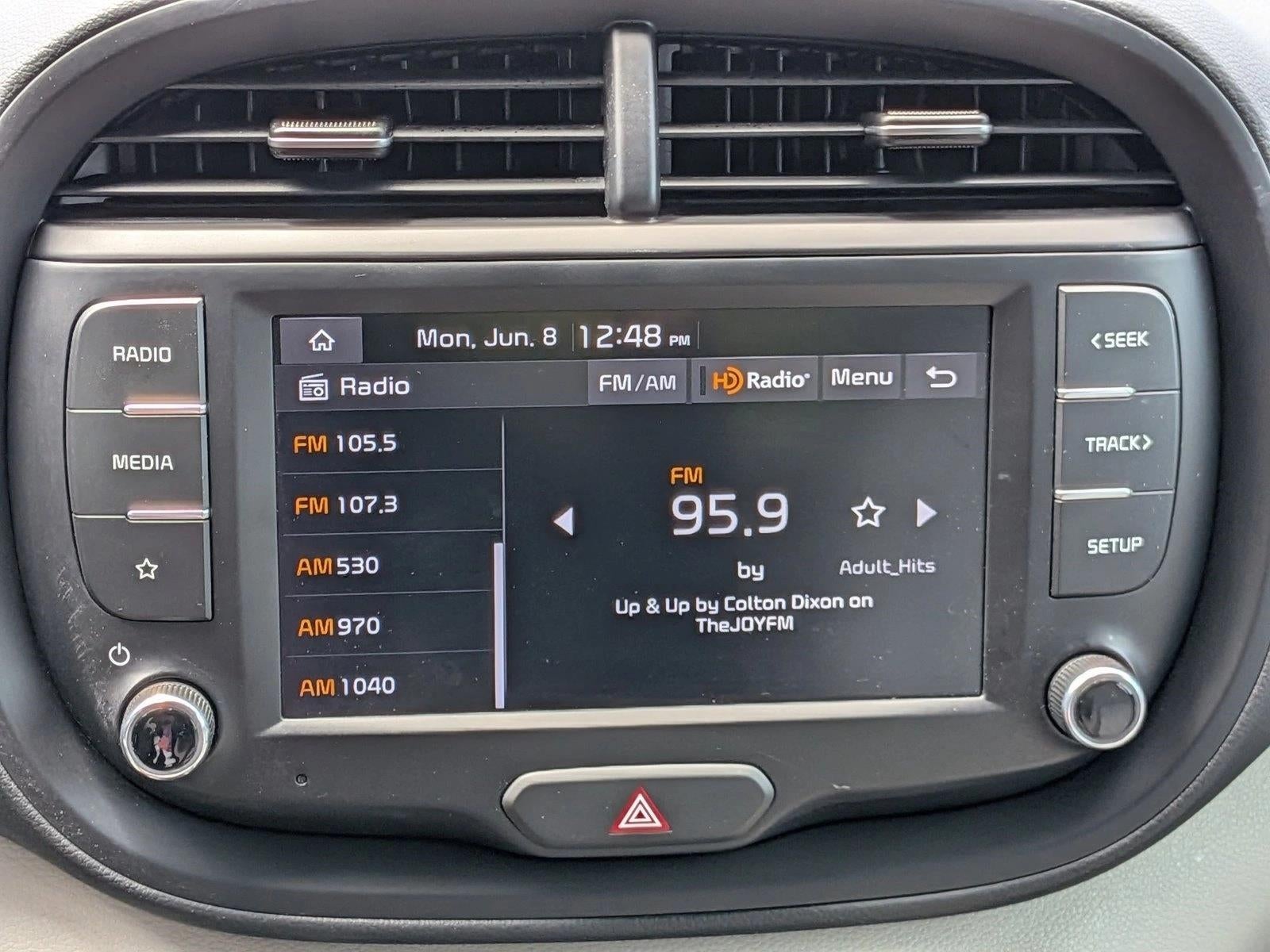 2022 Kia Soul LX IVT