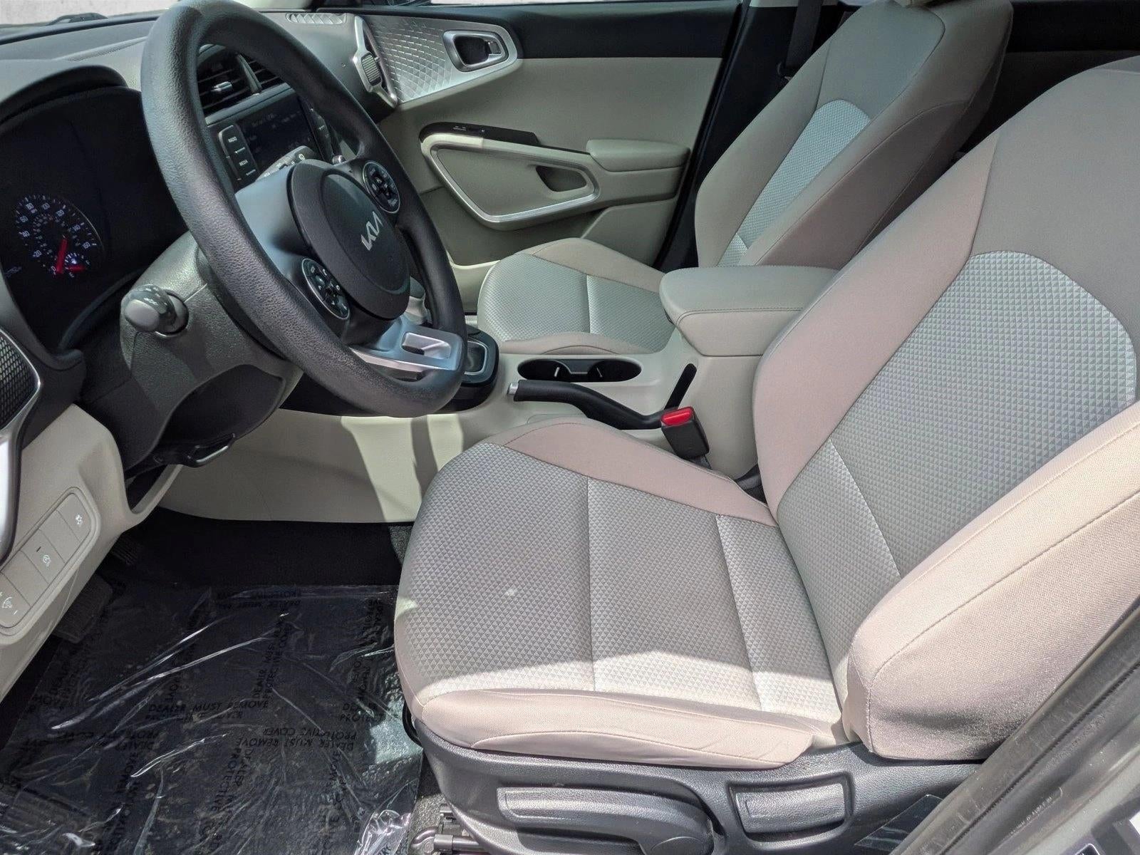 2022 Kia Soul LX IVT