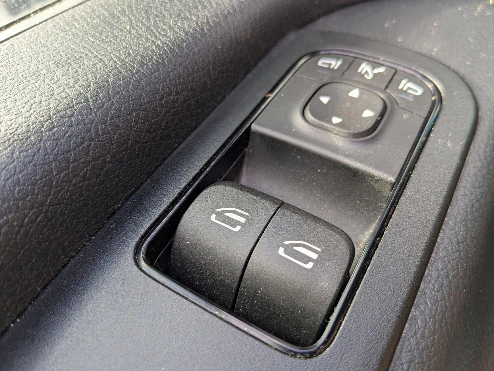 2023 Mercedes-Benz Sprinter Cargo Van 2500 High Roof I4 Gas 170" RWD