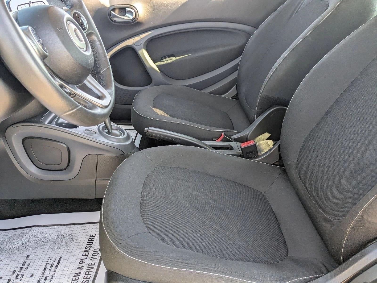 2016 smart fortwo 2dr Cpe Pure