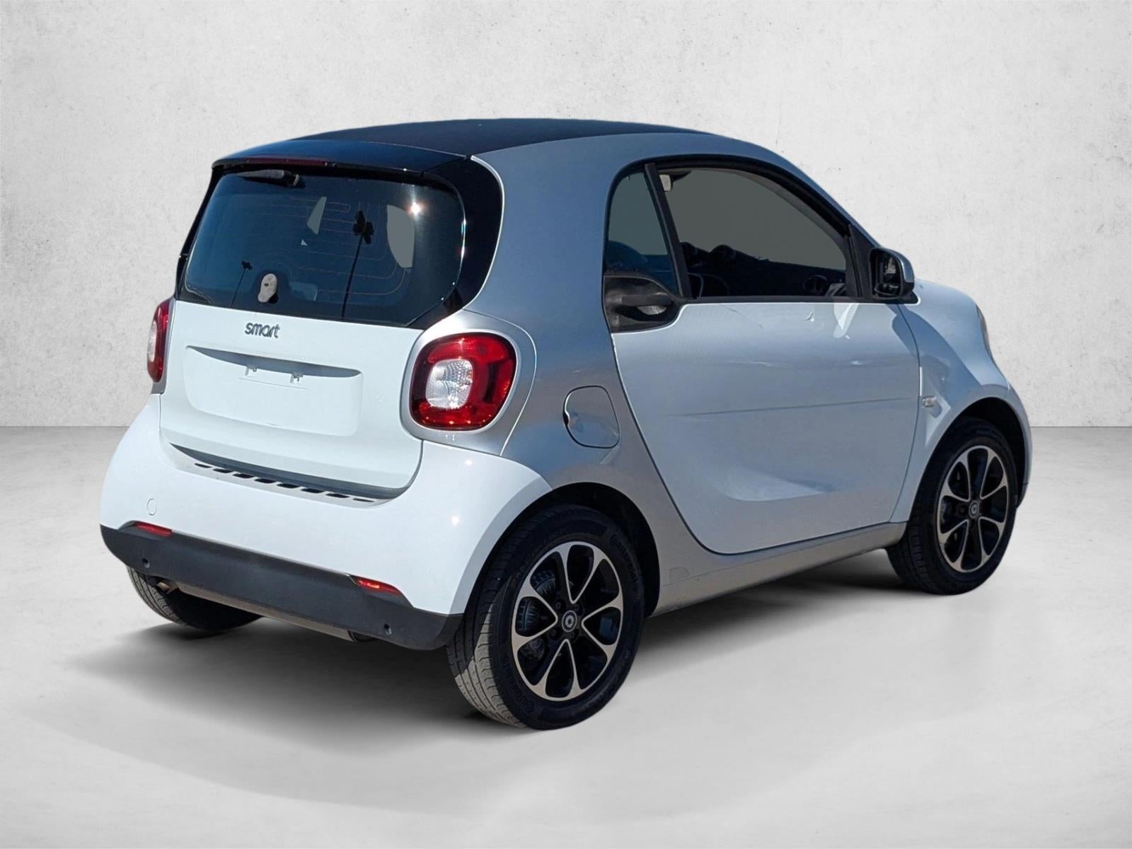 2016 smart fortwo 2dr Cpe Pure