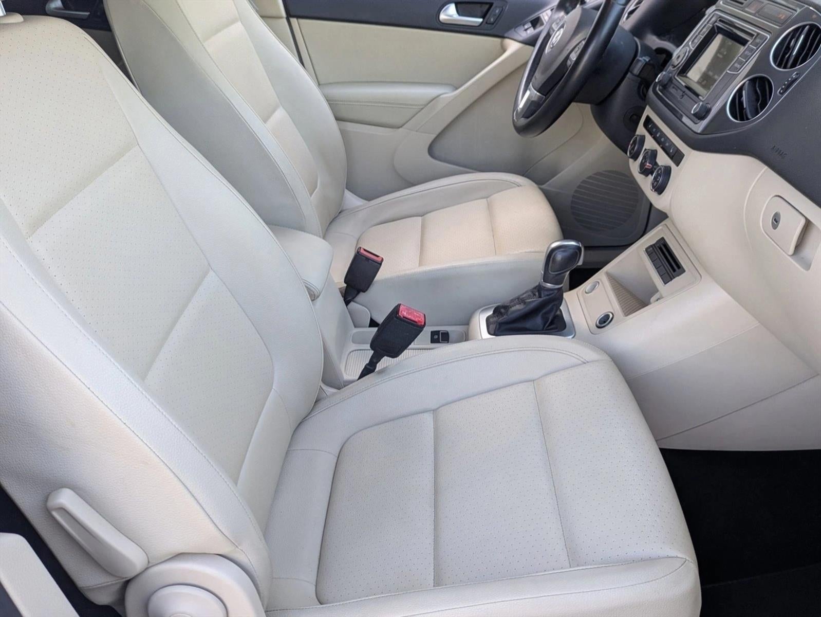 2016 Volkswagen Tiguan 2WD 4dr Auto S