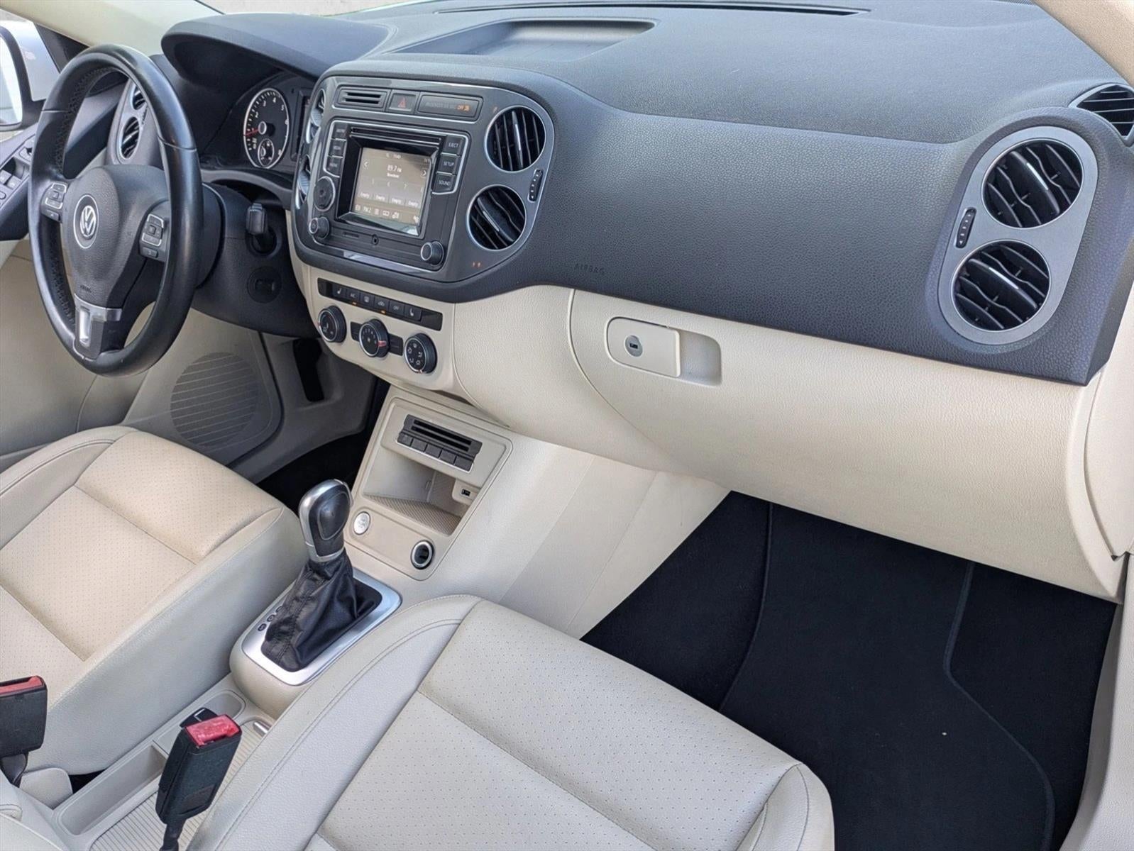 2016 Volkswagen Tiguan 2WD 4dr Auto S